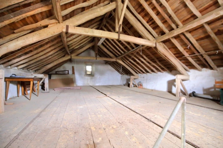 Moradia T3 para Venda em Alvorninha Foto 14