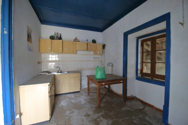 Moradia T3 para Venda em Alvorninha Foto 6