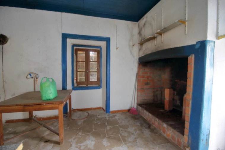 Moradia T3 para Venda em Alvorninha Foto 5