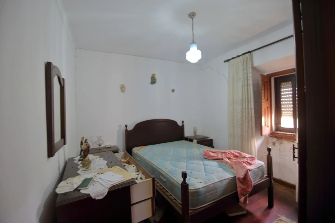 Moradia T3 para Venda em Alvorninha Foto 12