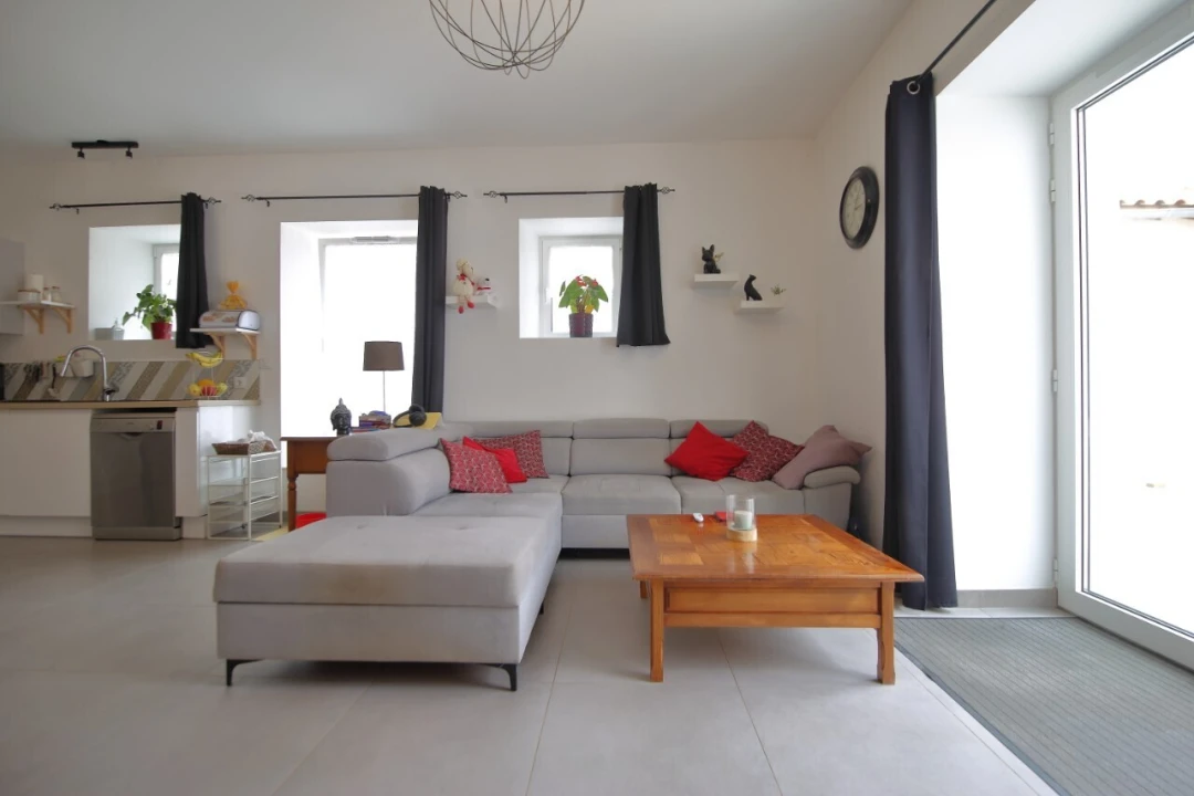 Moradia T3 para Venda em Carvalhal Benfeito Foto 4