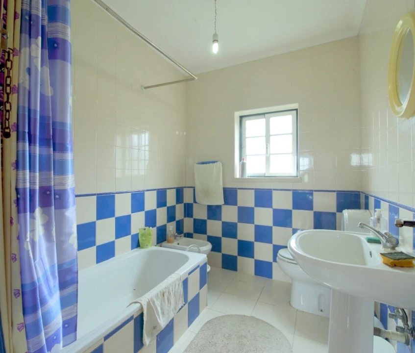 Moradia T3 para Venda em Roliça Foto 10