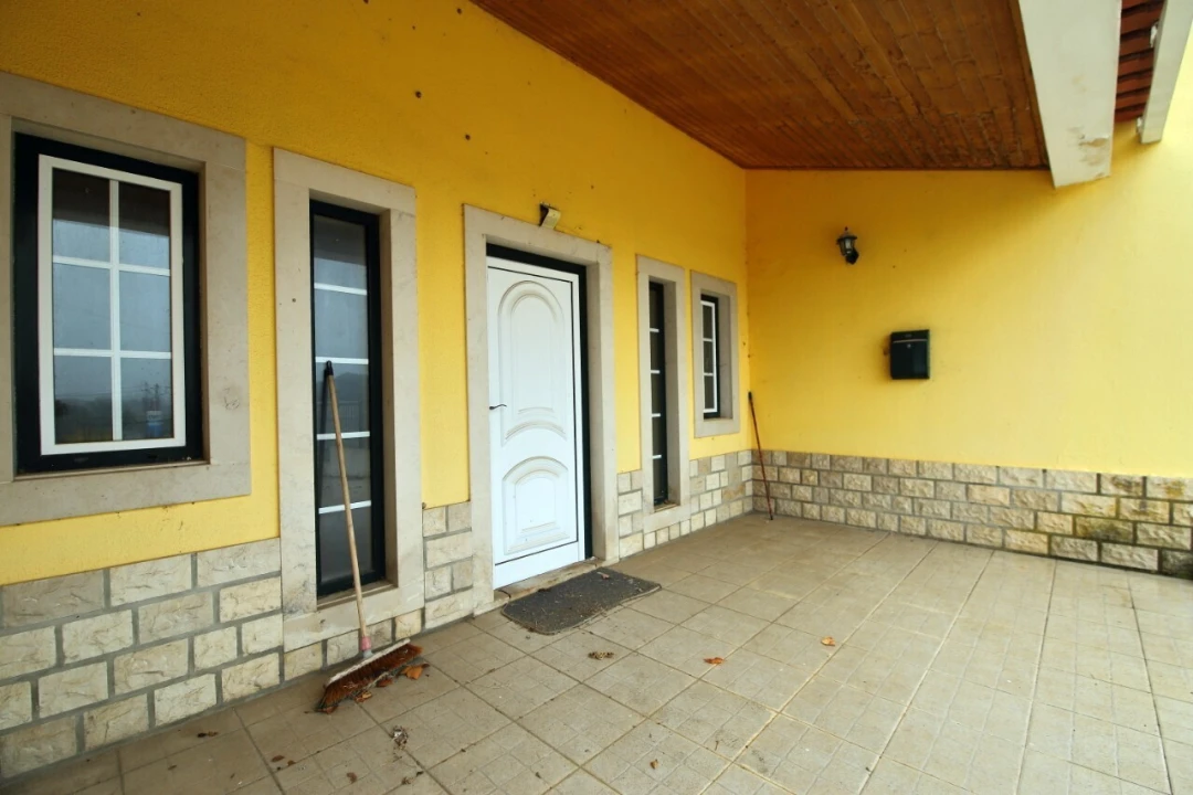 Moradia T3 para Venda em Roliça Foto 3