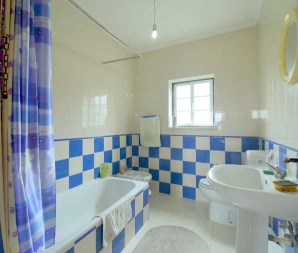 Moradia T3 para Venda em Roliça Foto 10