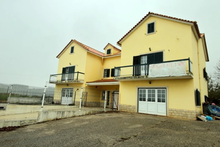 Moradia T3 para Venda em Roliça Foto 27