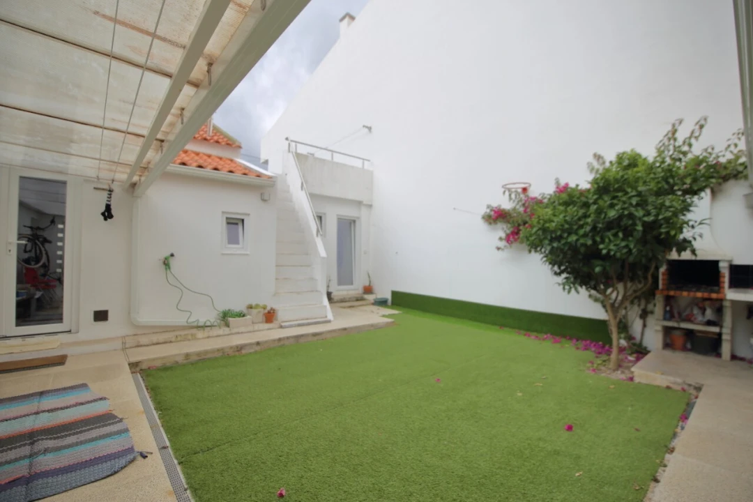 Moradia T4 para Venda em Caldas da Rainha - Santo Onofre e Serra do Bouro Foto 26