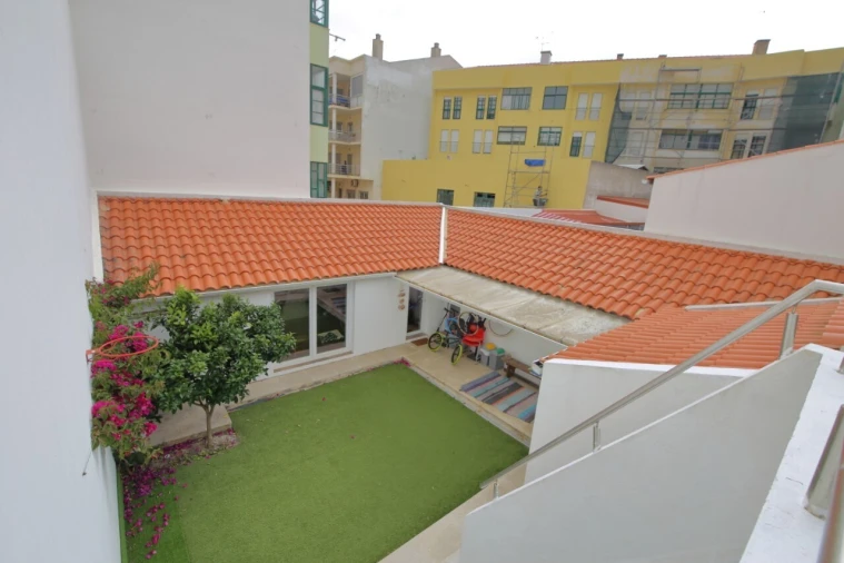 Moradia T4 para Venda em Caldas da Rainha - Santo Onofre e Serra do Bouro Foto 3