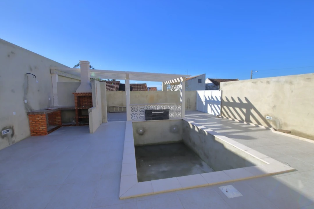 Moradia T2 para Venda em Painho e Figueiros Foto 6