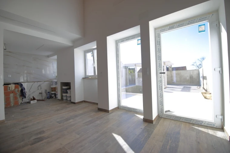 Moradia T2 para Venda em Painho e Figueiros Foto 10