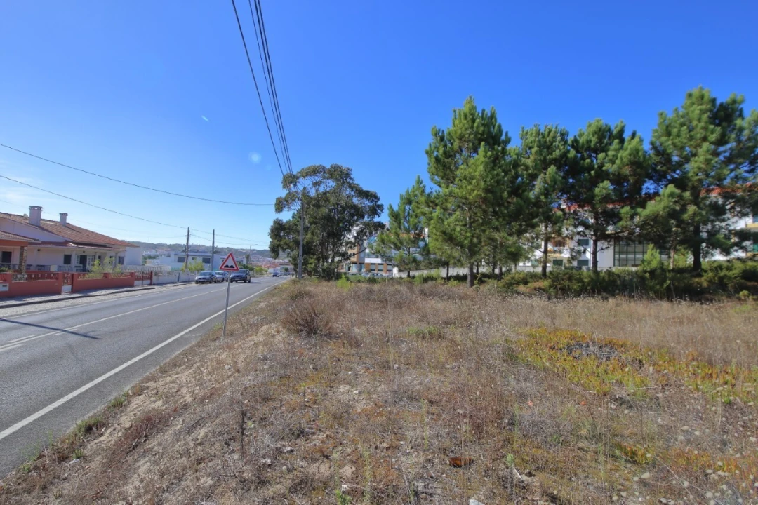 Terreno para Venda em Foz do Arelho Foto 6