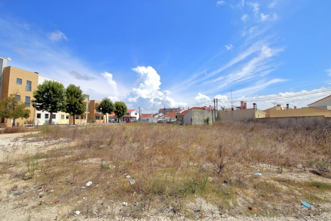 Terreno para Venda em Caldas da Rainha - Santo Onofre e Serra do Bouro Foto 1