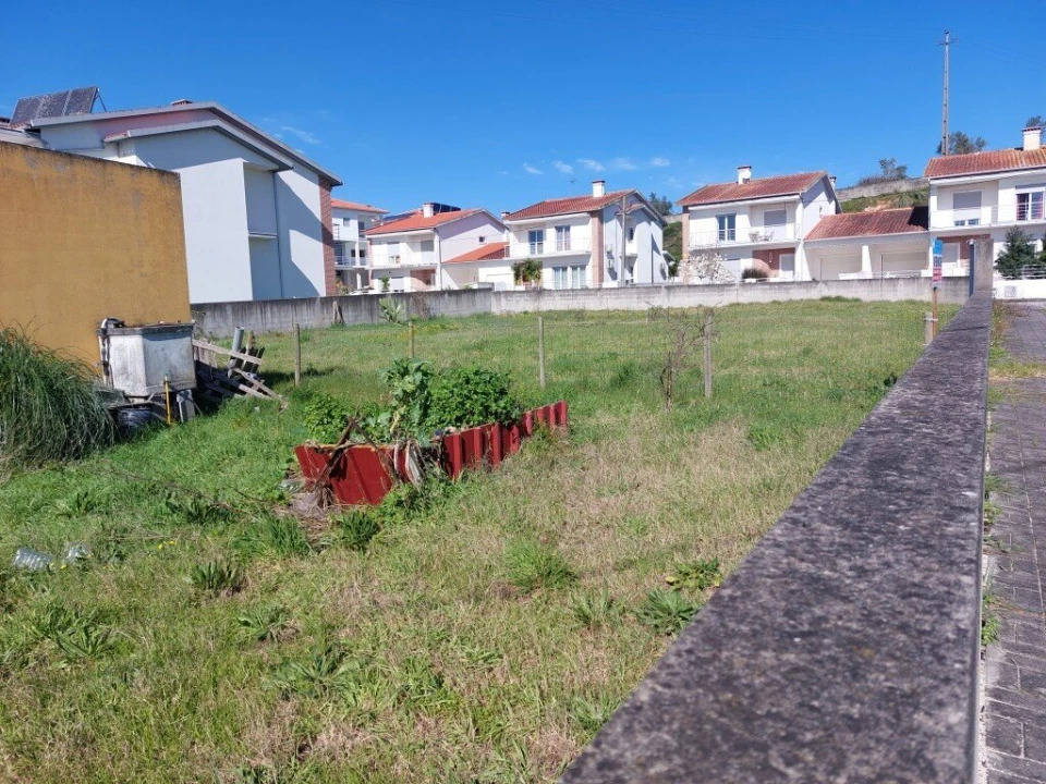 Terreno para Venda em Regueira de Pontes Foto 5