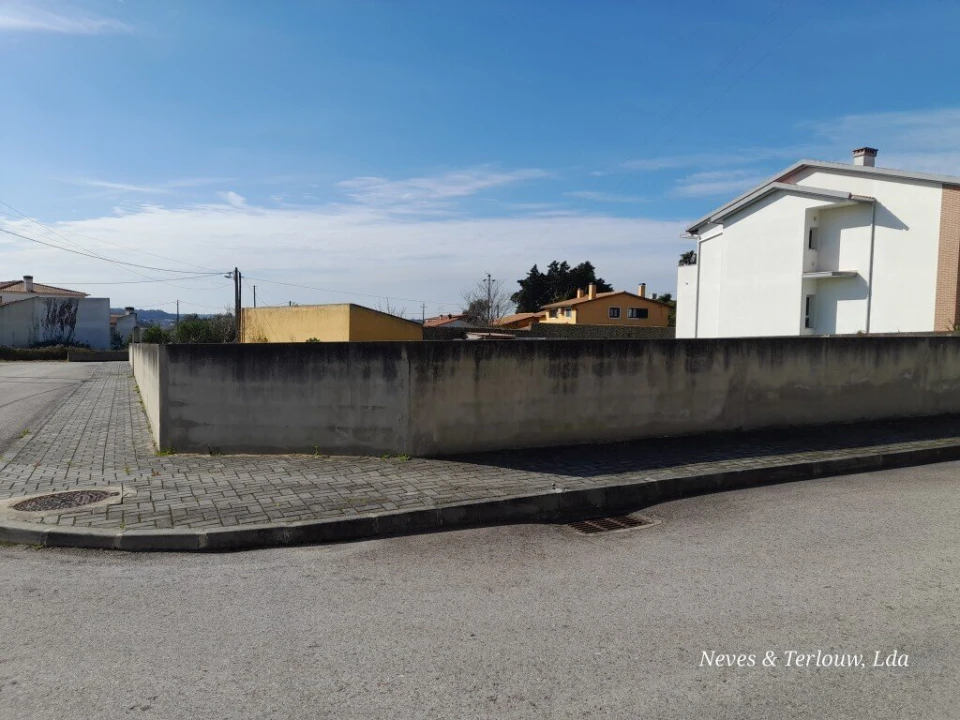 Terreno para Venda em Regueira de Pontes Foto 7