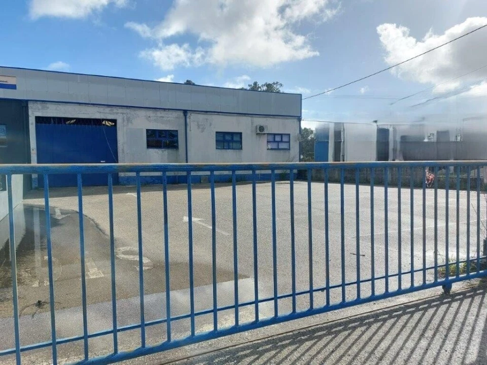 Prédio para Venda em Monte Redondo e Carreira Foto 10