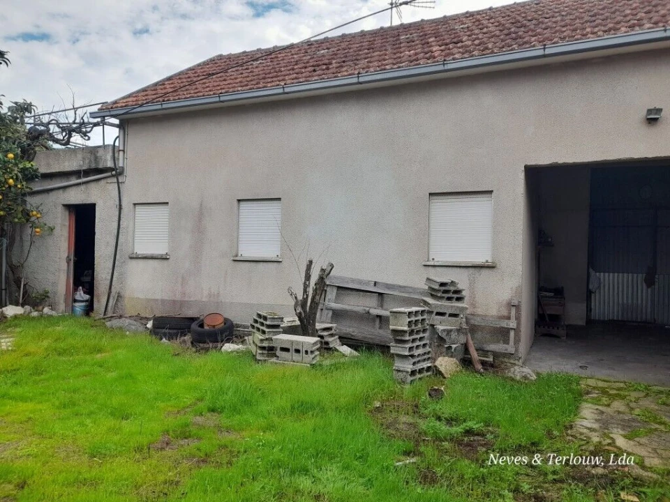 Moradia T3 para Venda em Monte Redondo e Carreira Foto 16