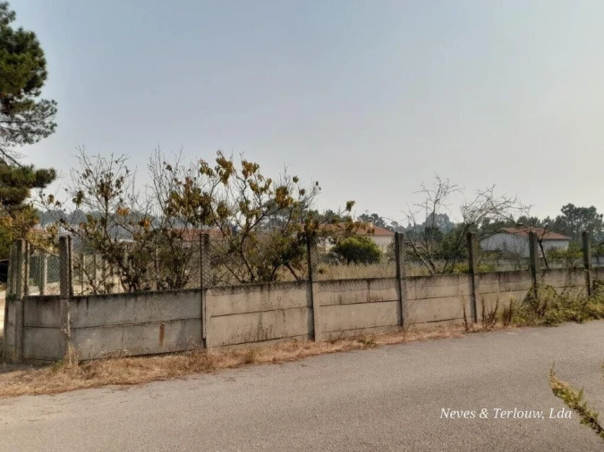 Moradia T3 para Venda em Monte Redondo e Carreira Foto 30