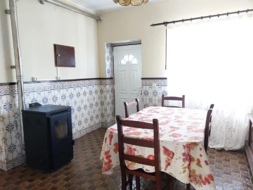 Moradia T11 para Venda em Coimbrão