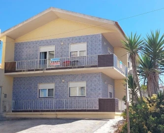 Moradia T11 para Venda em Coimbrão