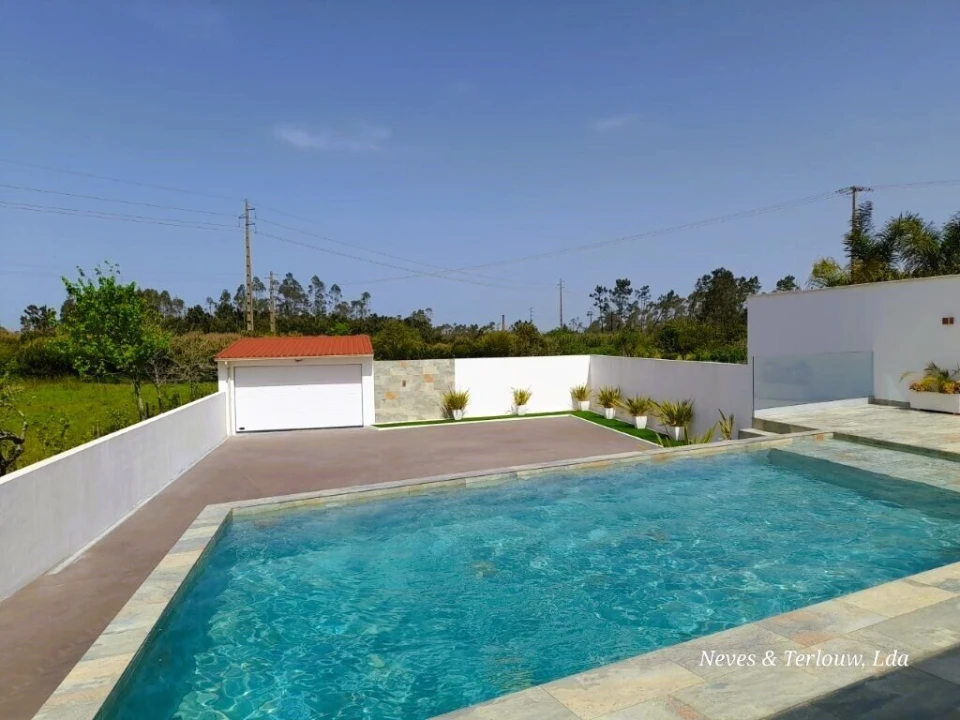 Moradia T5 para Venda em Carriço Foto 34