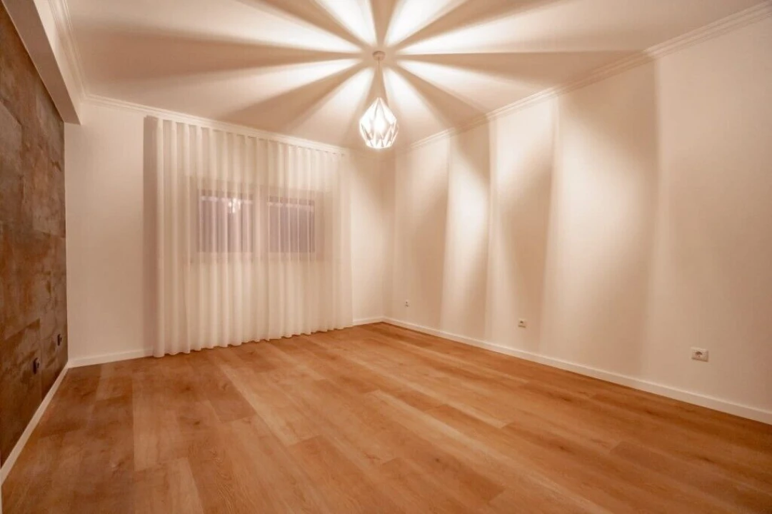 Moradia T5 para Venda em Carriço Foto 21