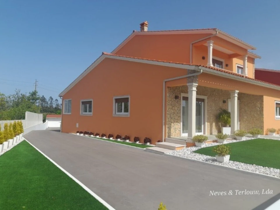 Moradia T5 para Venda em Carriço Foto 41