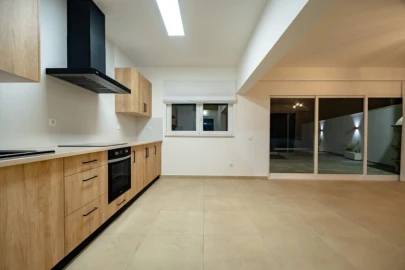 Moradia T5 para Venda em Carriço