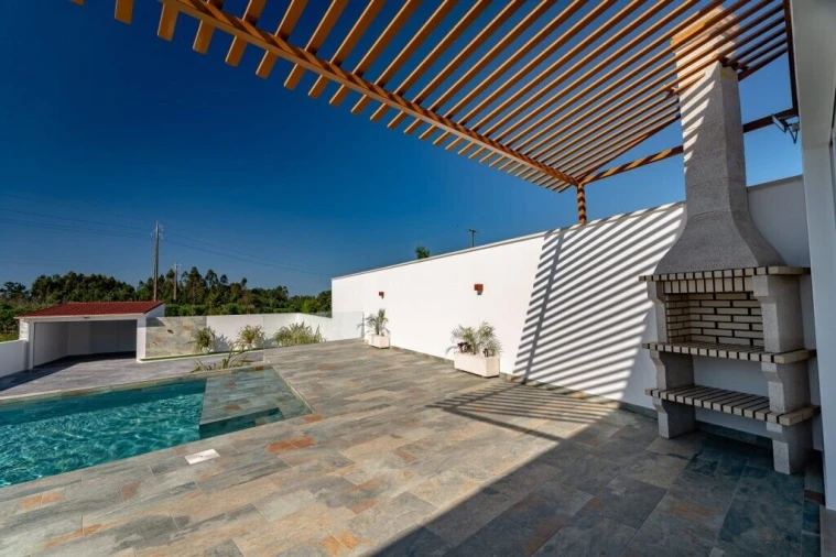 Moradia T5 para Venda em Carriço Foto 36