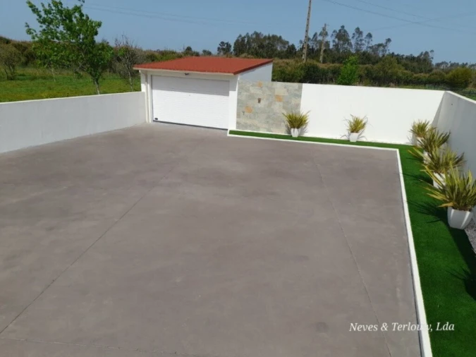 Moradia T5 para Venda em Carriço Foto 38