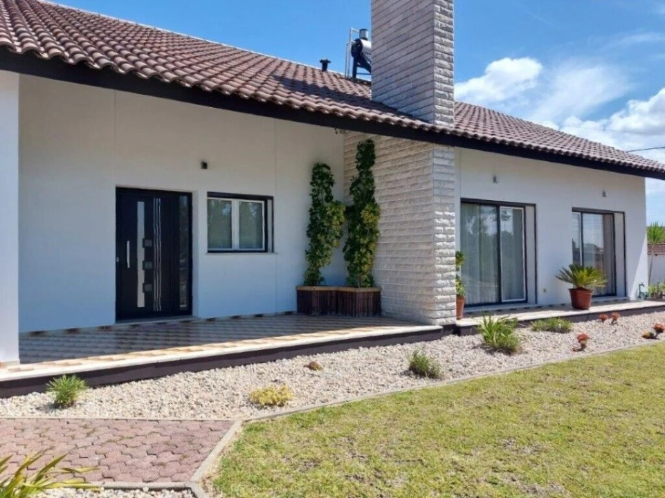 Moradia T5 para Venda em Guia, Ilha e Mata Mourisca Foto 4