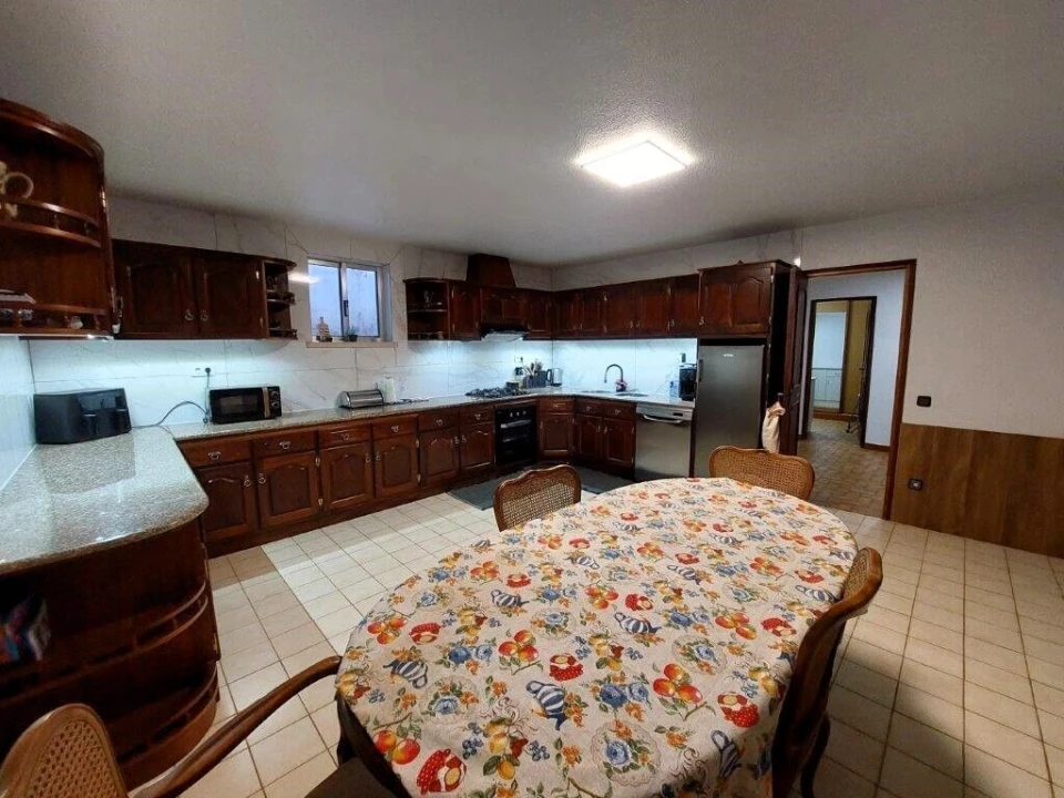 Moradia T5 para Venda em Guia, Ilha e Mata Mourisca Foto 25