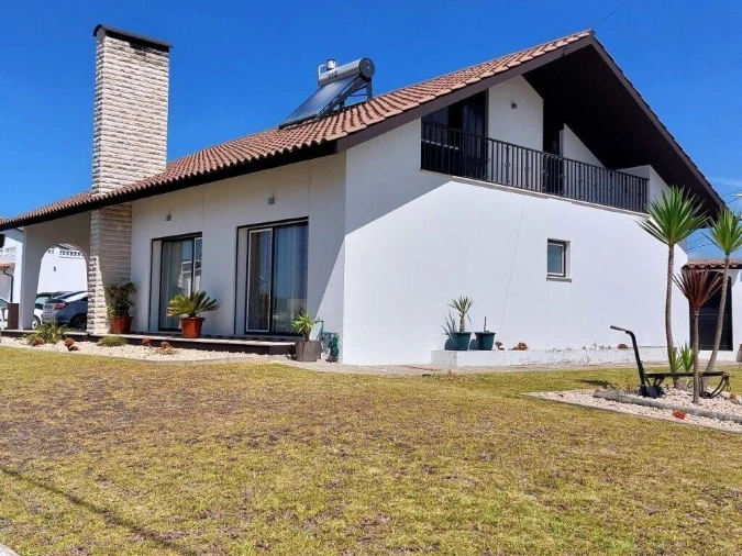 Moradia T5 para Venda em Guia, Ilha e Mata Mourisca Foto 3