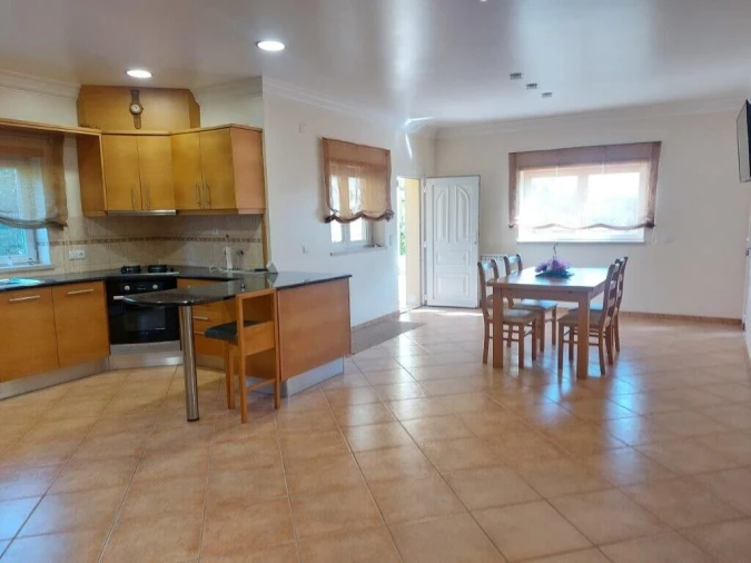 Moradia T3 para Venda em Monte Redondo e Carreira Foto 16