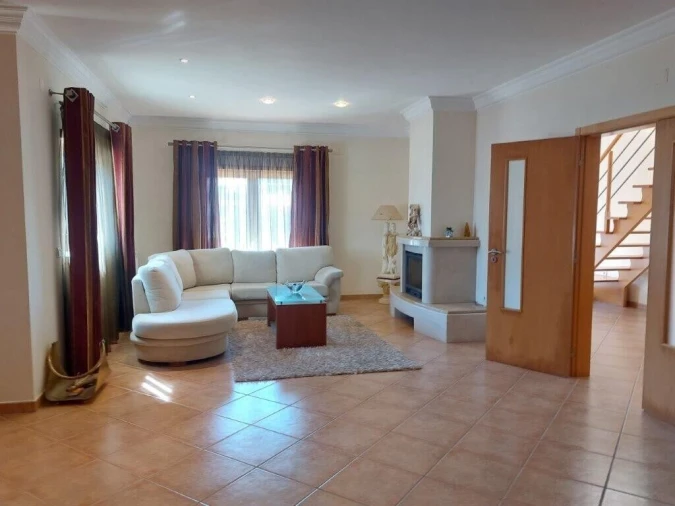 Moradia T3 para Venda em Monte Redondo e Carreira Foto 7