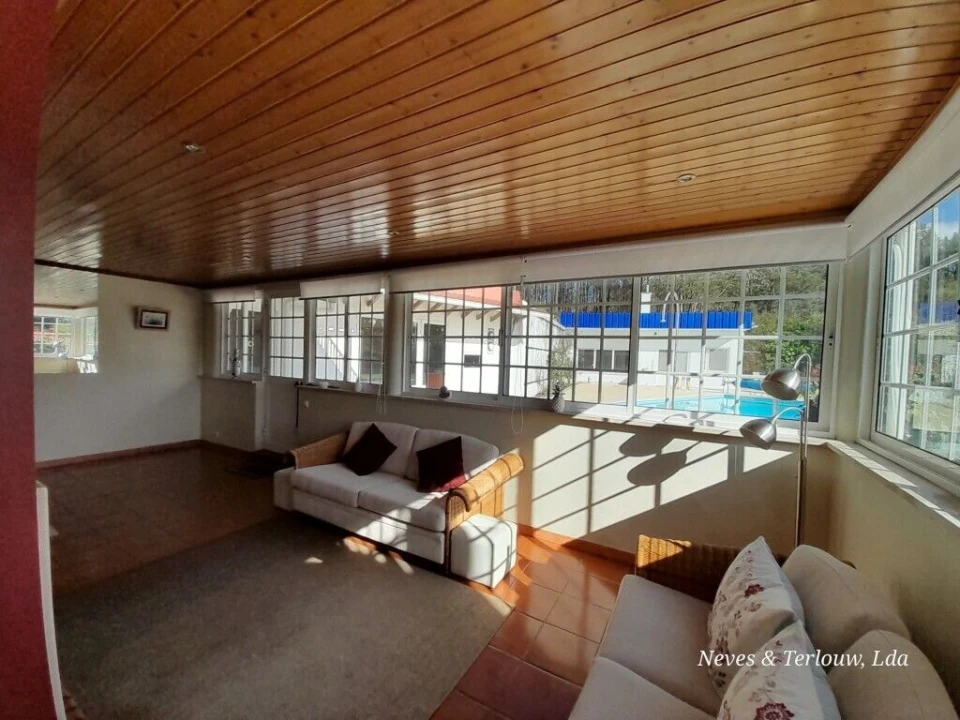 Moradia T6 para Venda em Monte Redondo e Carreira Foto 16