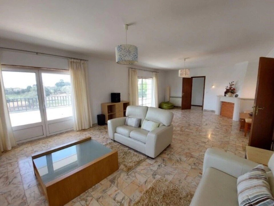 Moradia T6 para Venda em Monte Redondo e Carreira Foto 34