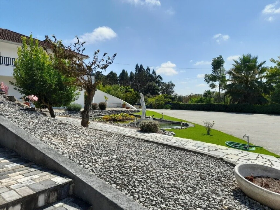 Moradia T6 para Venda em Monte Redondo e Carreira Foto 66