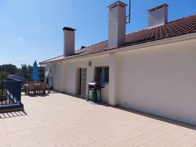 Moradia T6 para Venda em Monte Redondo e Carreira Foto 39