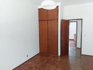 Moradia T3 para Venda em Leiria, Pousos, Barreira e Cortes