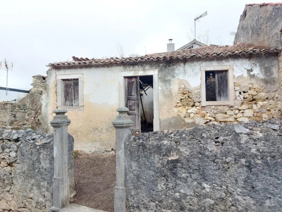 Moradia T0 para Venda em São Martinho de Árvore e Lamarosa Foto 3