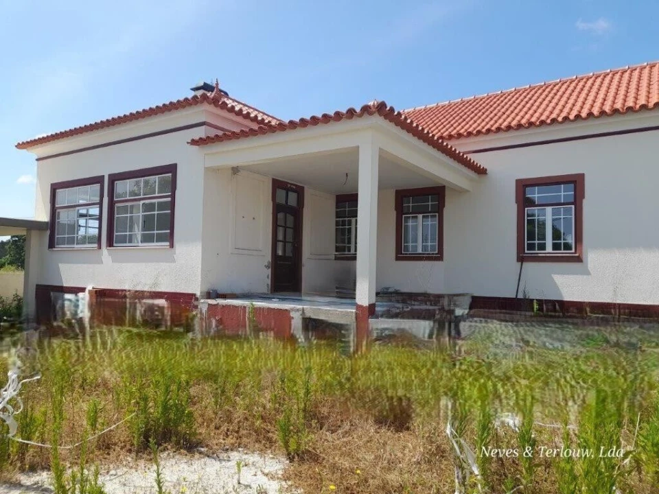 Moradia T3 para Venda em Coimbrão Foto 16