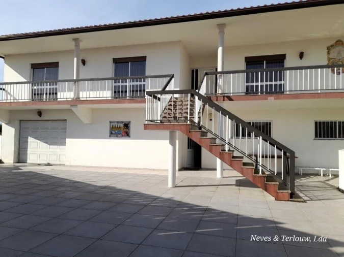 Moradia T4 para Venda em Monte Redondo e Carreira Foto 6