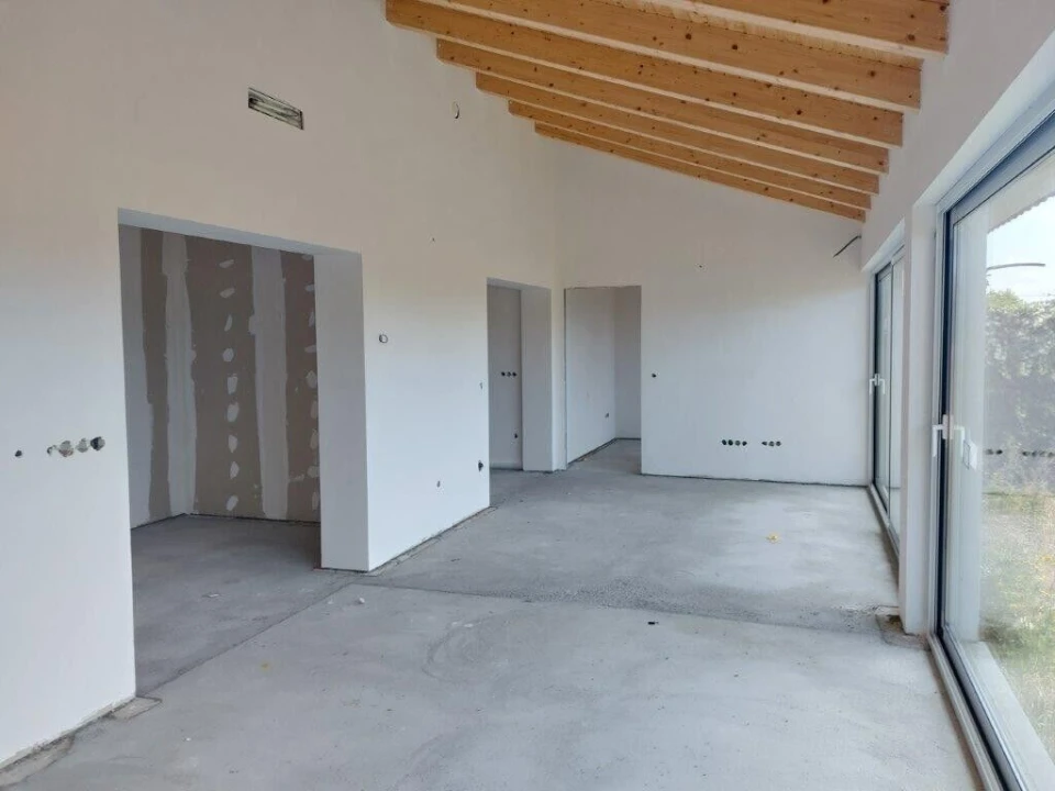 Moradia T3 para Venda em Coimbrão Foto 15