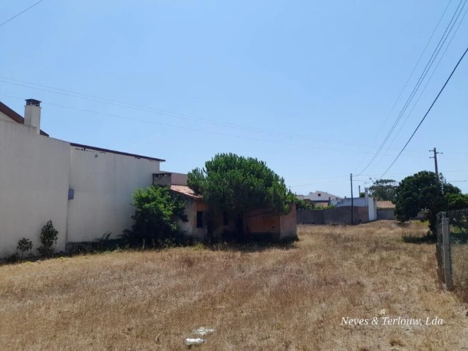Terreno para Venda em Vieira de Leiria Foto 3