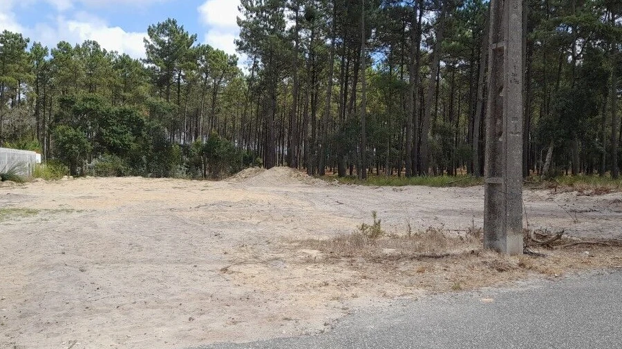 Terreno para Venda em Coimbrão