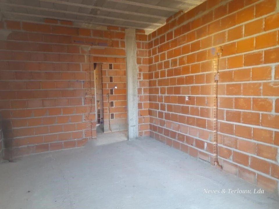 Moradia T3 para Venda em Monte Redondo e Carreira Foto 18