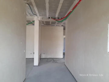 Moradia T3 para Venda em Monte Redondo e Carreira