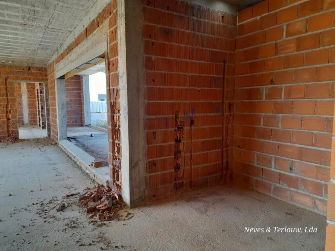 Moradia T3 para Venda em Monte Redondo e Carreira Foto 8