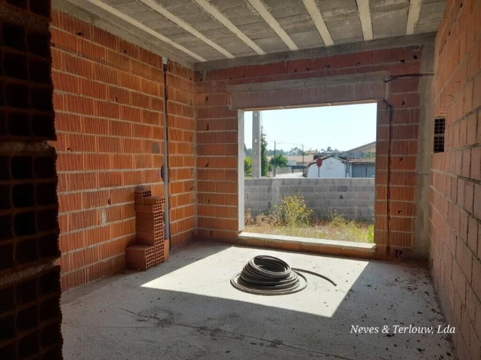 Moradia T3 para Venda em Monte Redondo e Carreira Foto 11