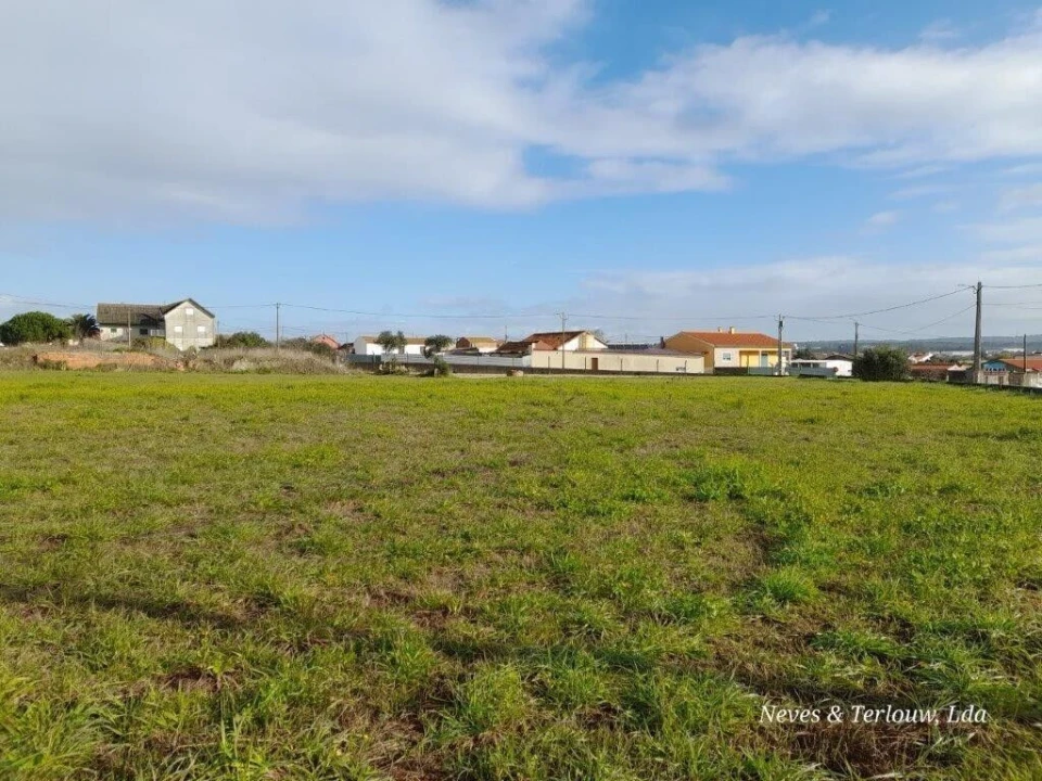 Terreno para Venda em Monte Redondo e Carreira Foto 11
