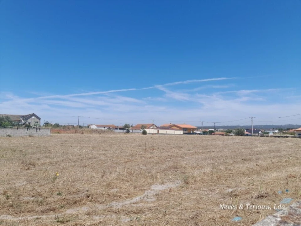 Terreno para Venda em Monte Redondo e Carreira Foto 3